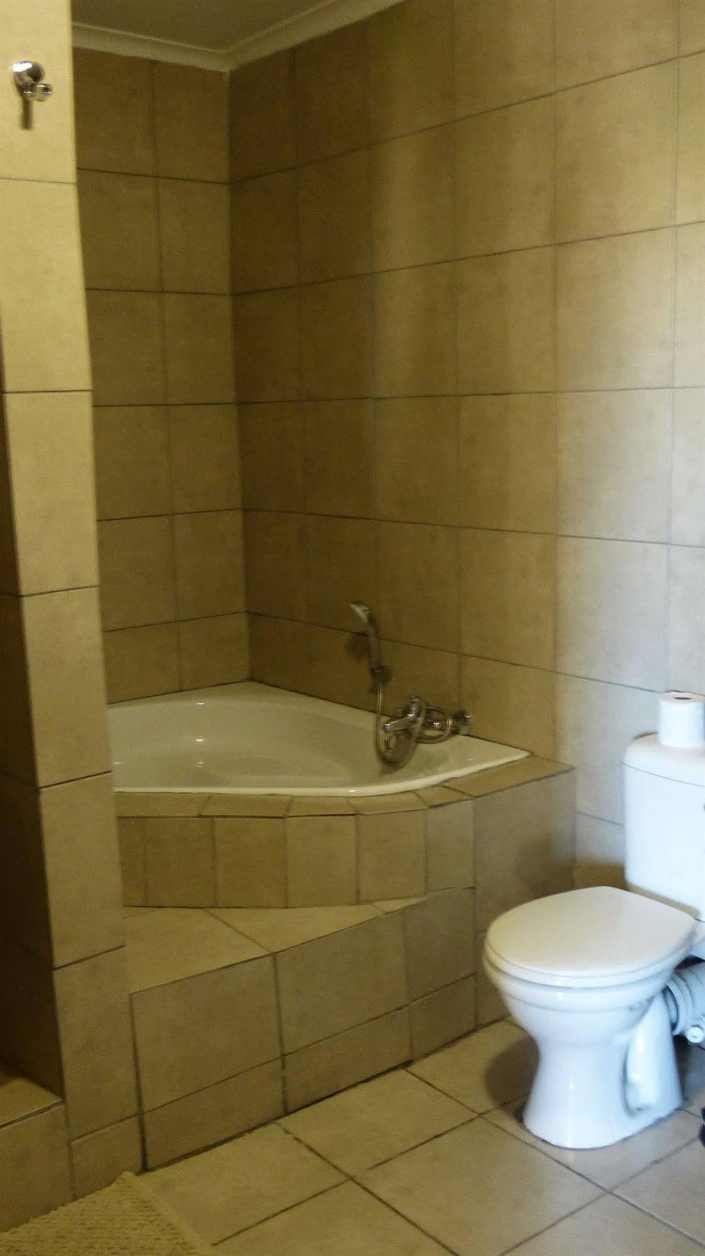 African Sands Guesthouse Load Shedding Free بلومفونتين المظهر الخارجي الصورة