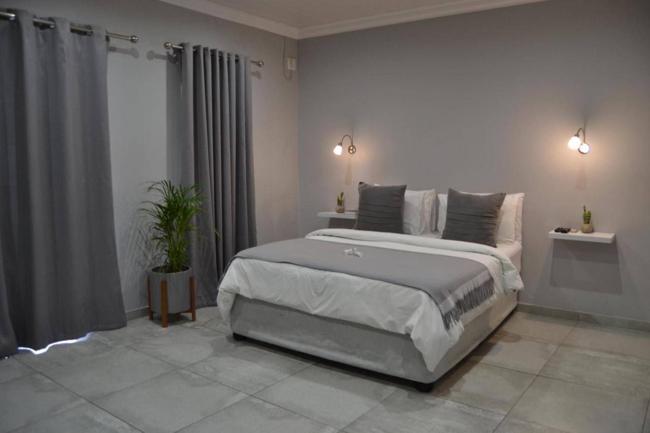 African Sands Guesthouse Load Shedding Free بلومفونتين المظهر الخارجي الصورة